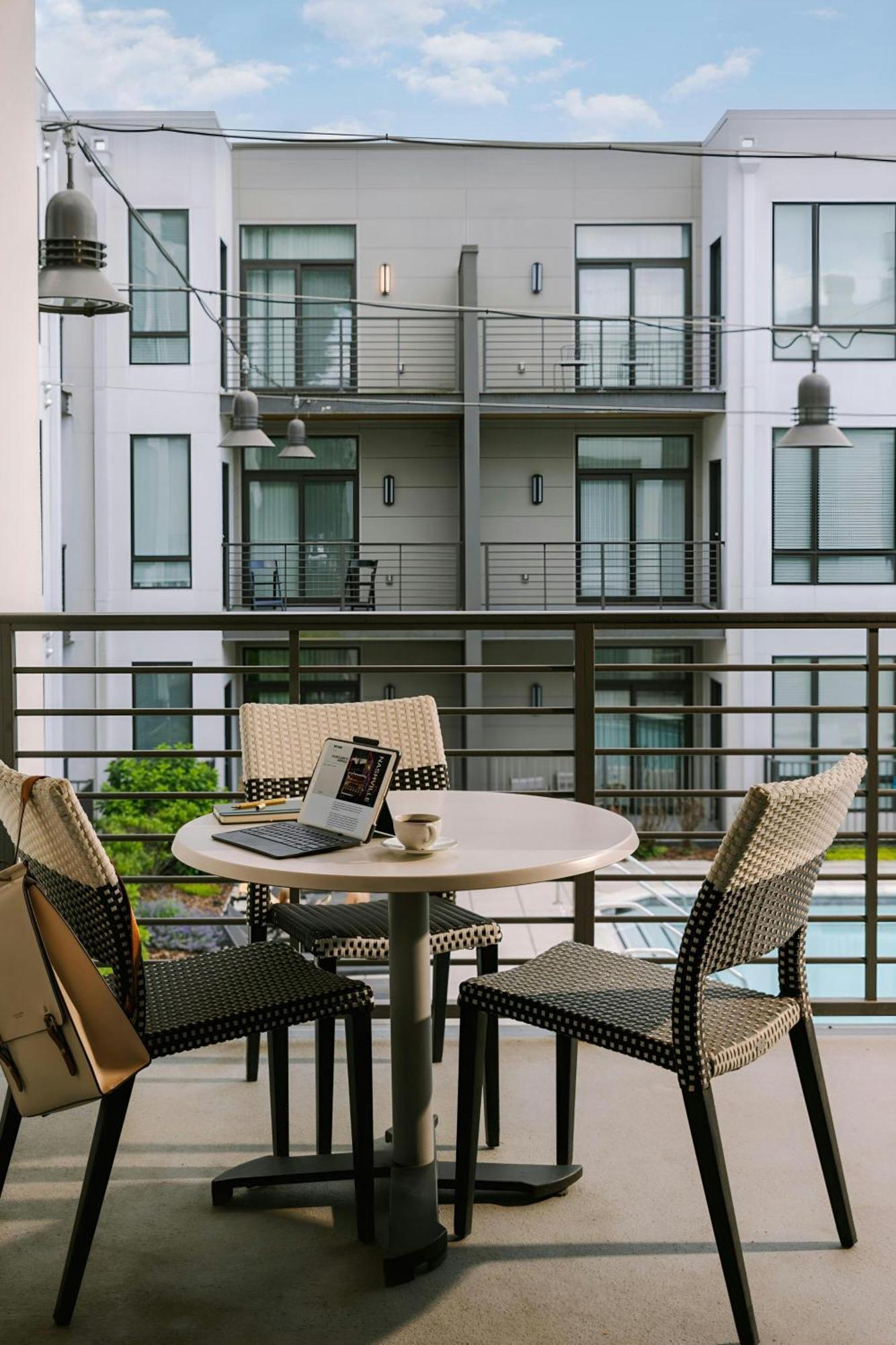 Sonder By Marriott Bonvoy Village 21 Apartments Hillsboro Village แนชวิลล์ ภายนอก รูปภาพ